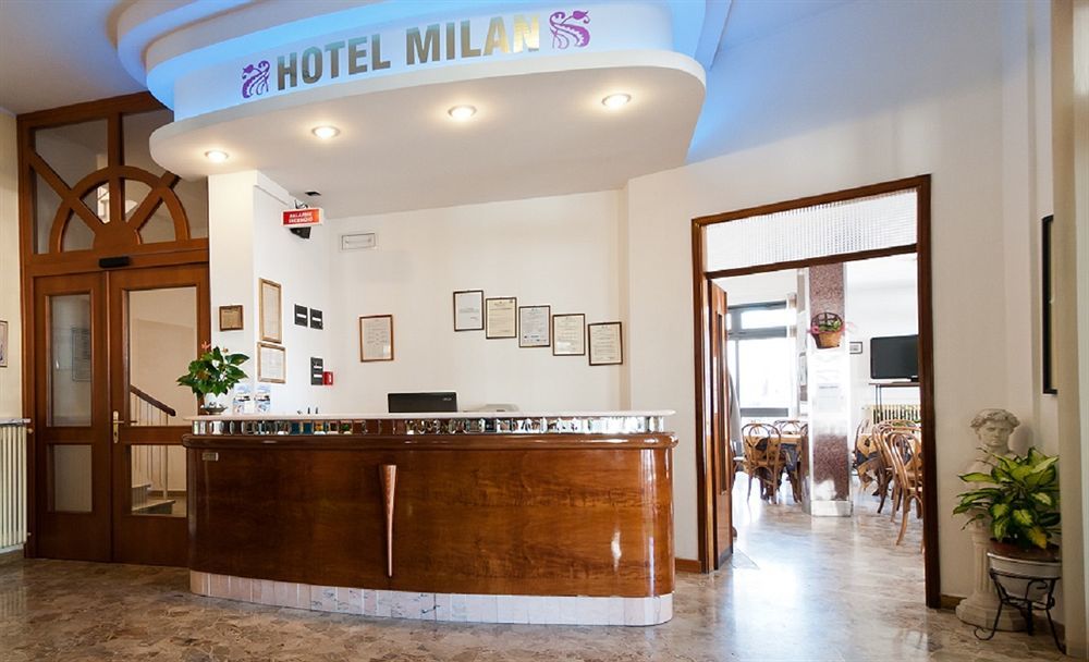 Hotel Milan Розоліна-Маре Екстер'єр фото